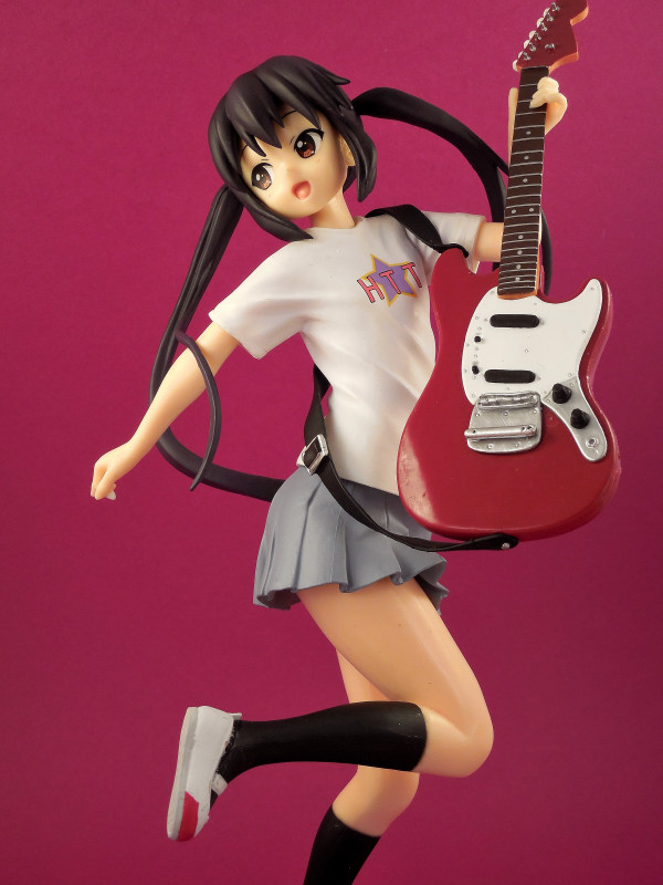 nakano azusa figure