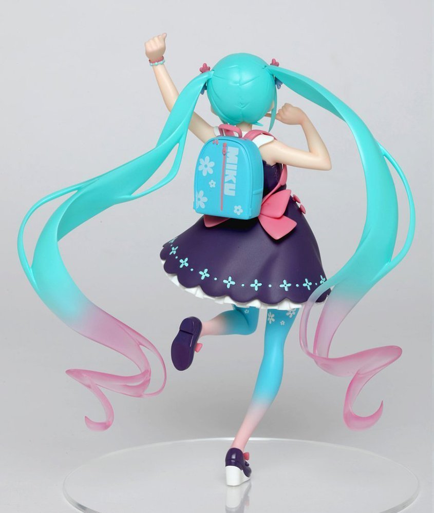 hatsune miku figure spring