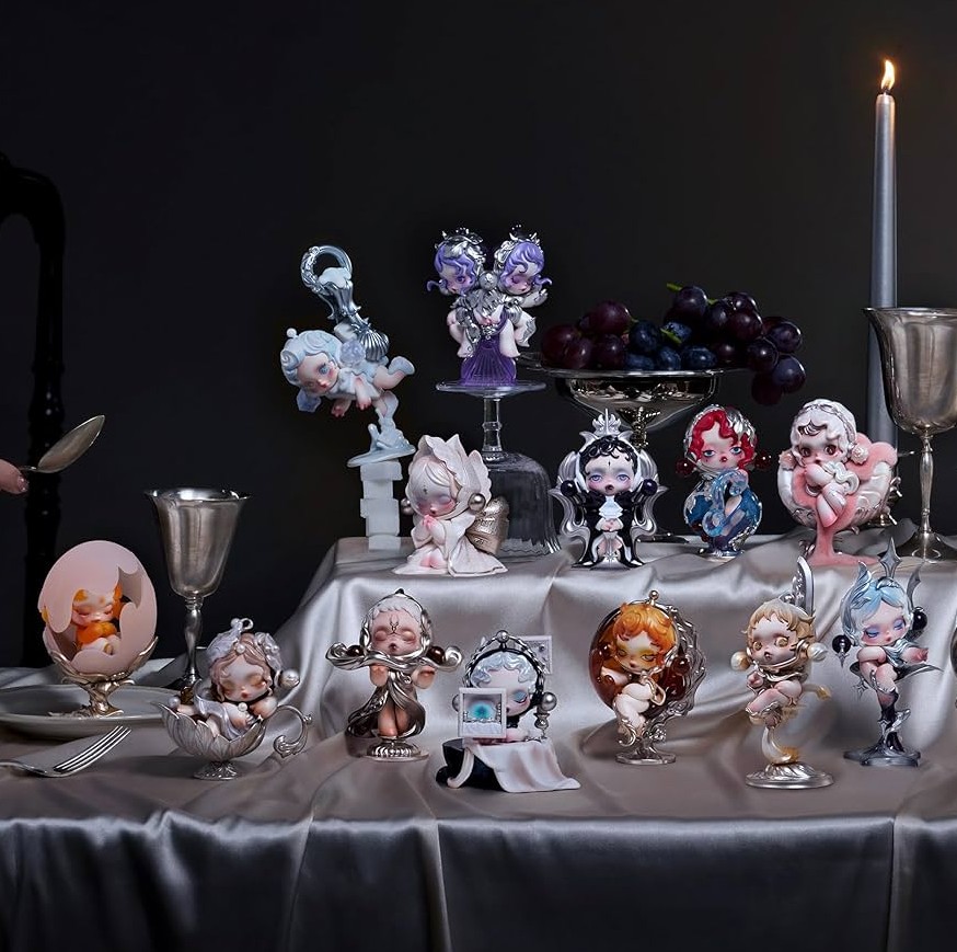 Skullpanda - The Feast Begins - Pop Mart - Random Blind Box Figure
