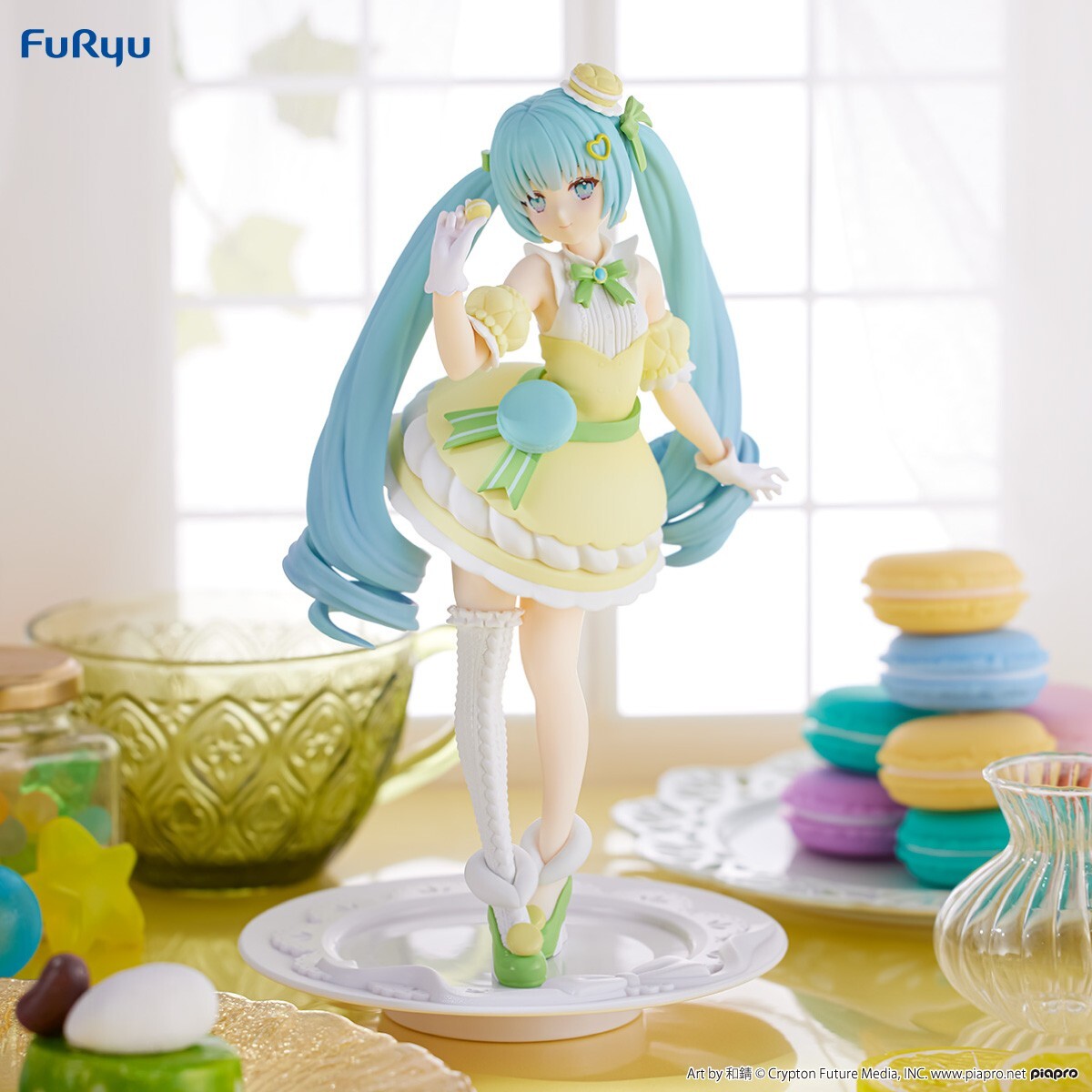 Miku Figure, Exceed Creative Figure, Sweet Sweets, Macaron, Yellow, Hatsune Miku, Vocaloid, Furyu