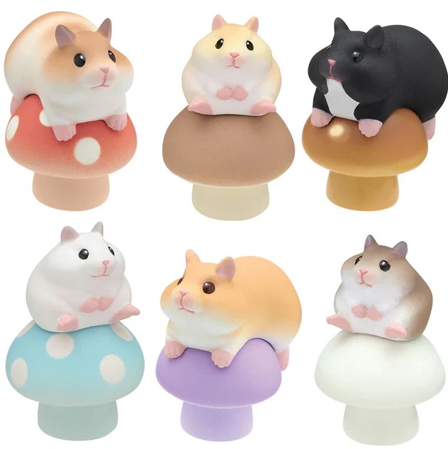 Hamster on Mushroom Figure - Random Blind Box